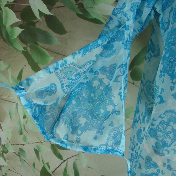 Sheer Blue Tones Open Long Sleeve Boho Mehndi Style Floral Side Slit Cover Up - Picture 4 of 16